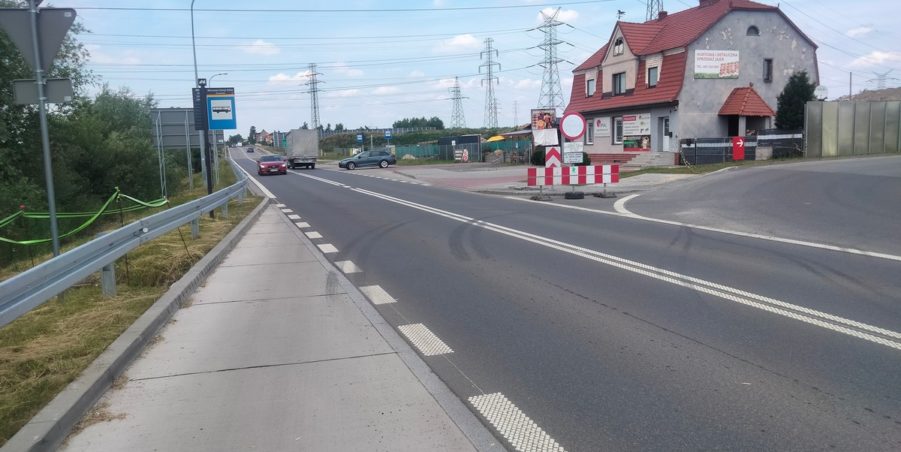 2025 06 18 km 255+900 rondo Wieszowa strona lewa