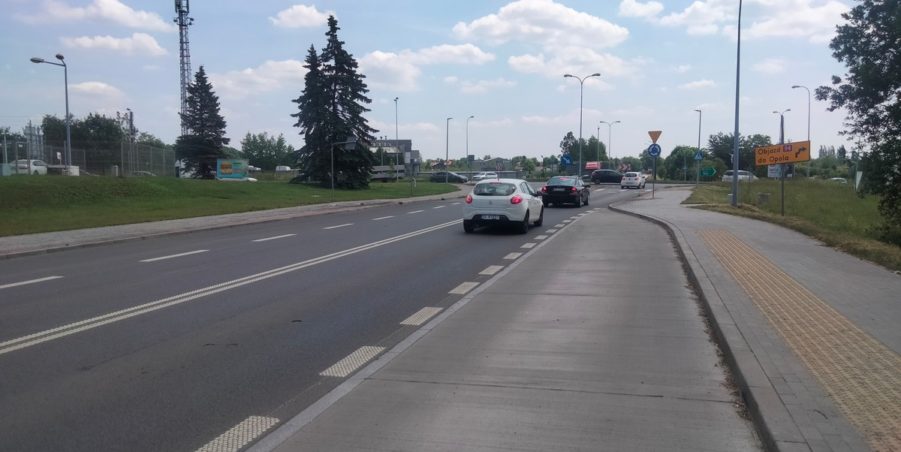 2025 06 18 km 255+900 rondo Wieszowa strona prawa