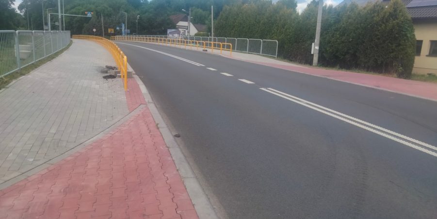 2025 06 25 km 246+400 ul. Wiejska strona lewa
