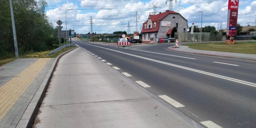 2025 06 25 km 255+900 rondo Wieszowa strona lewa
