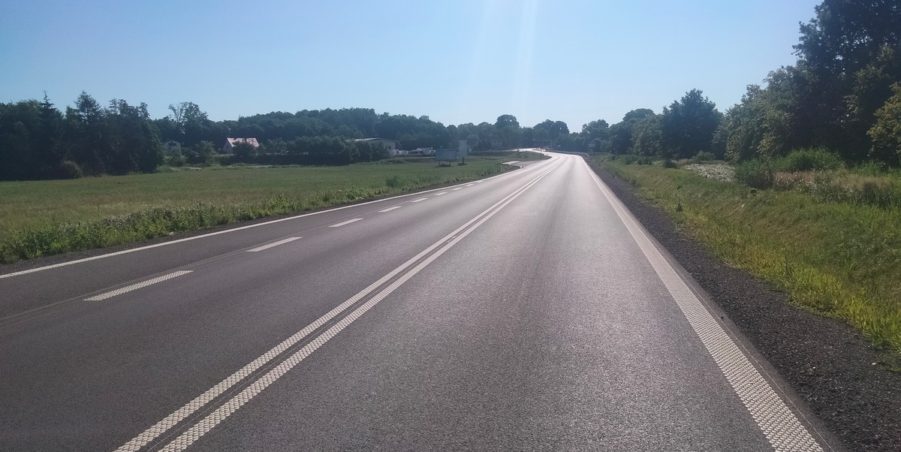 2025 07 03 km 245+300 droga wzdłuż rzeki Drama
