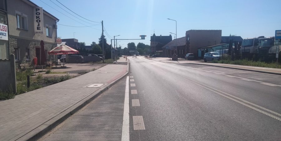 2025 07 03 km 247+700 Karchowice ulica Polna