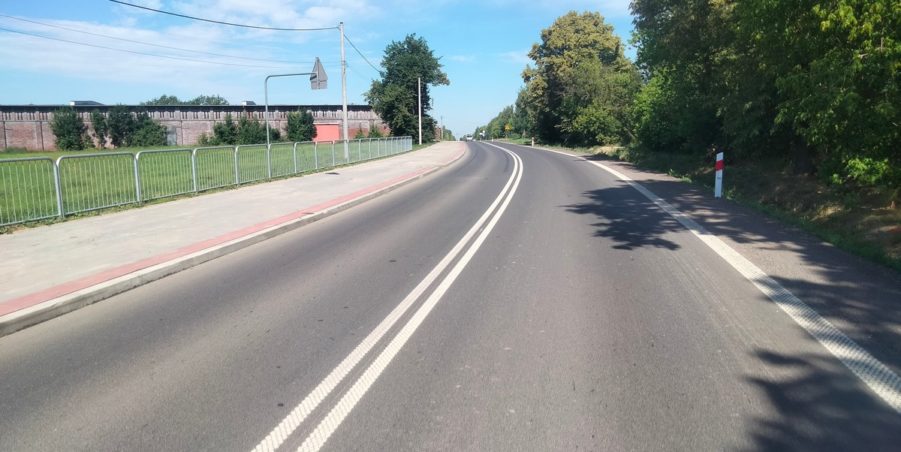 2025 07 03 km 252+950 ul. Robotnicza strona lewa
