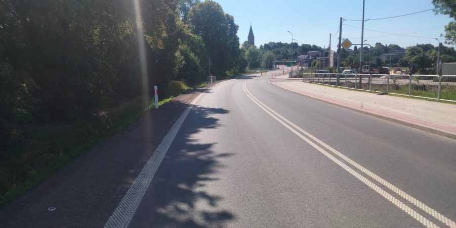 2025 07 03 km 252+950 ul. Robotnicza strona prawa