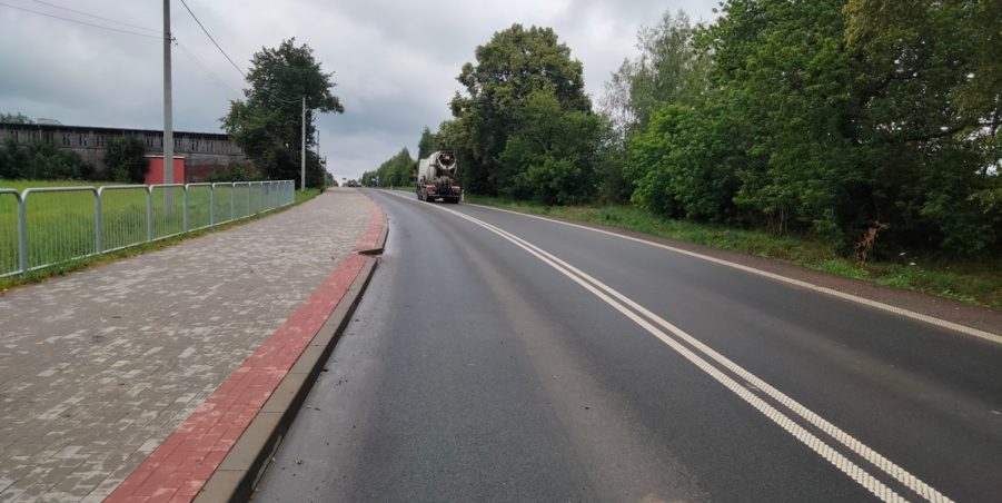 2025 07 10 km 252+950 ul. Robotnicza strona lewa
