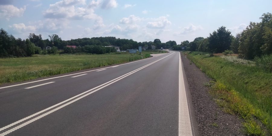 2025 07 15 km 245+300 droga wzdłuż rzeki Drama