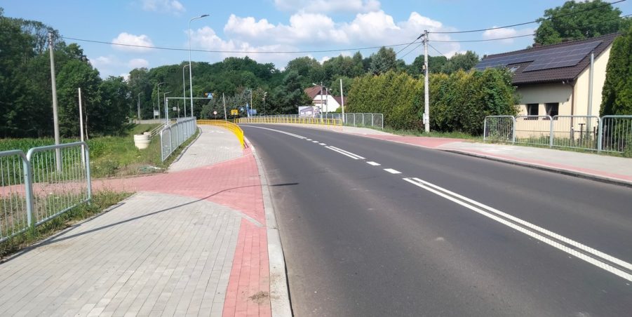 2025 07 15 km 246+400 ul. Wiejska strona lewa