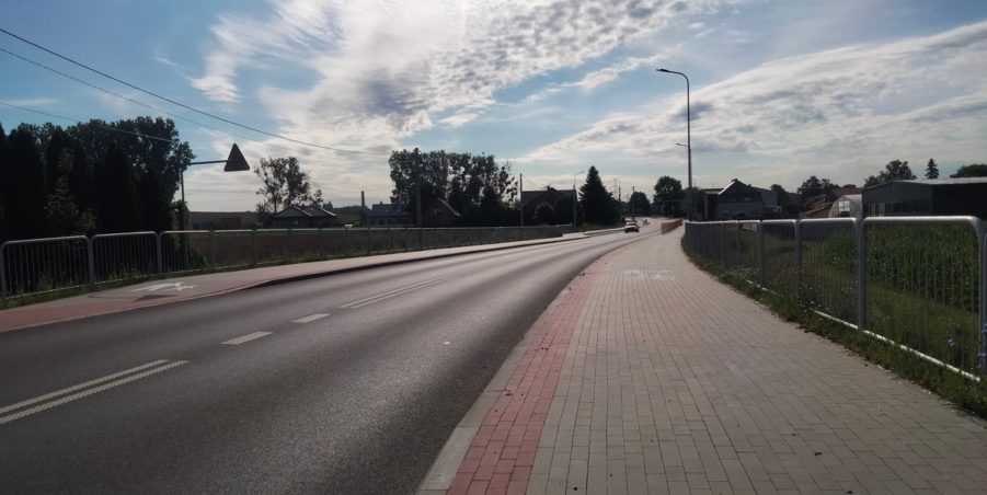 2025 07 24 km 246+400 ul. Wiejska strona prawa