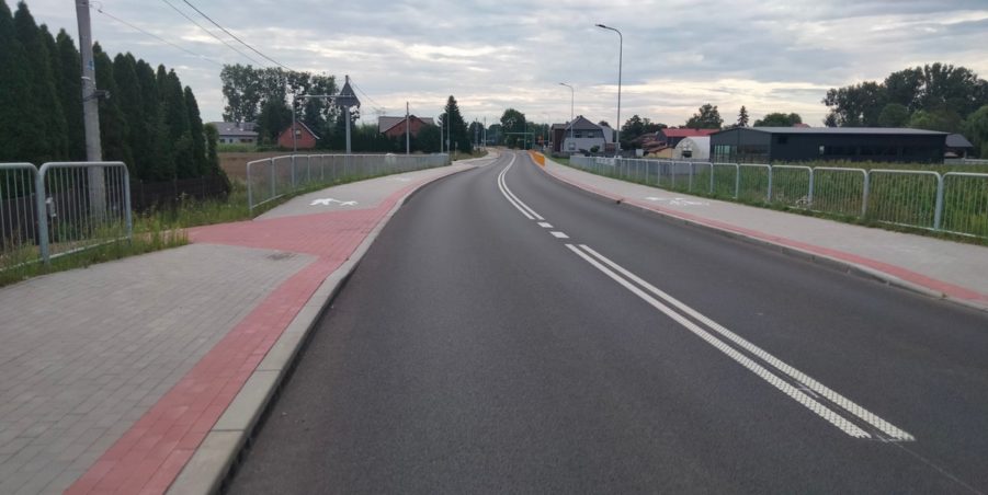 2025 07 31 km 246+400 ul. Wiejska strona prawa